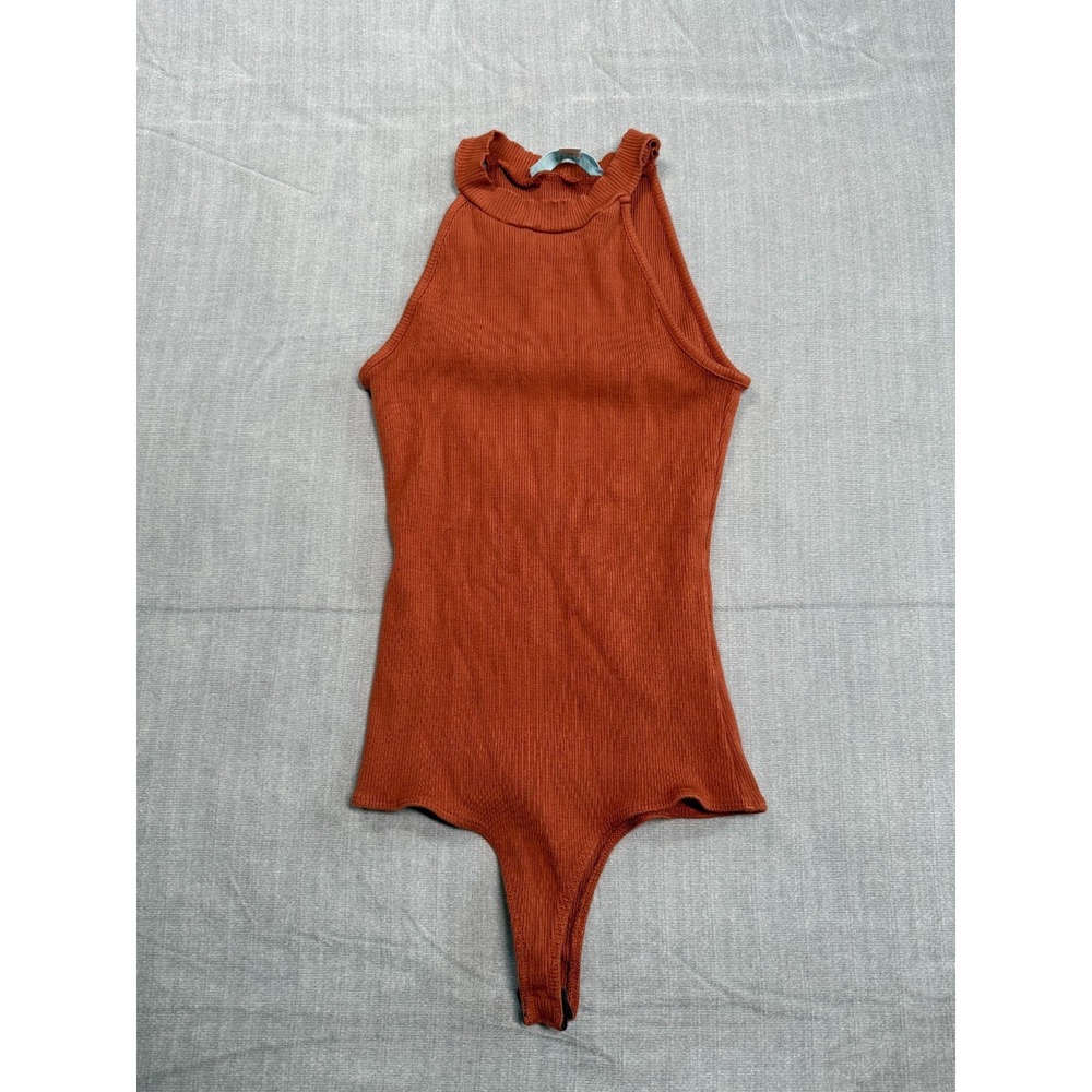 Aina Be Bodysuit Womens Medium Orange Stretch Knit Mock Neck Sleeveless Ribbed